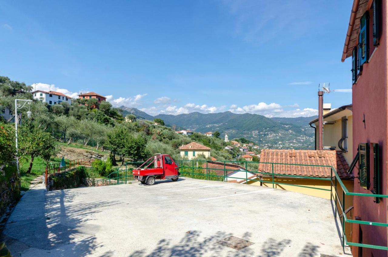Alla Casa Rosa, Peaceful Apartment Surrounded By Greenery With Free Parking, Wifi & Air Conditioning Rapallo Exterior foto