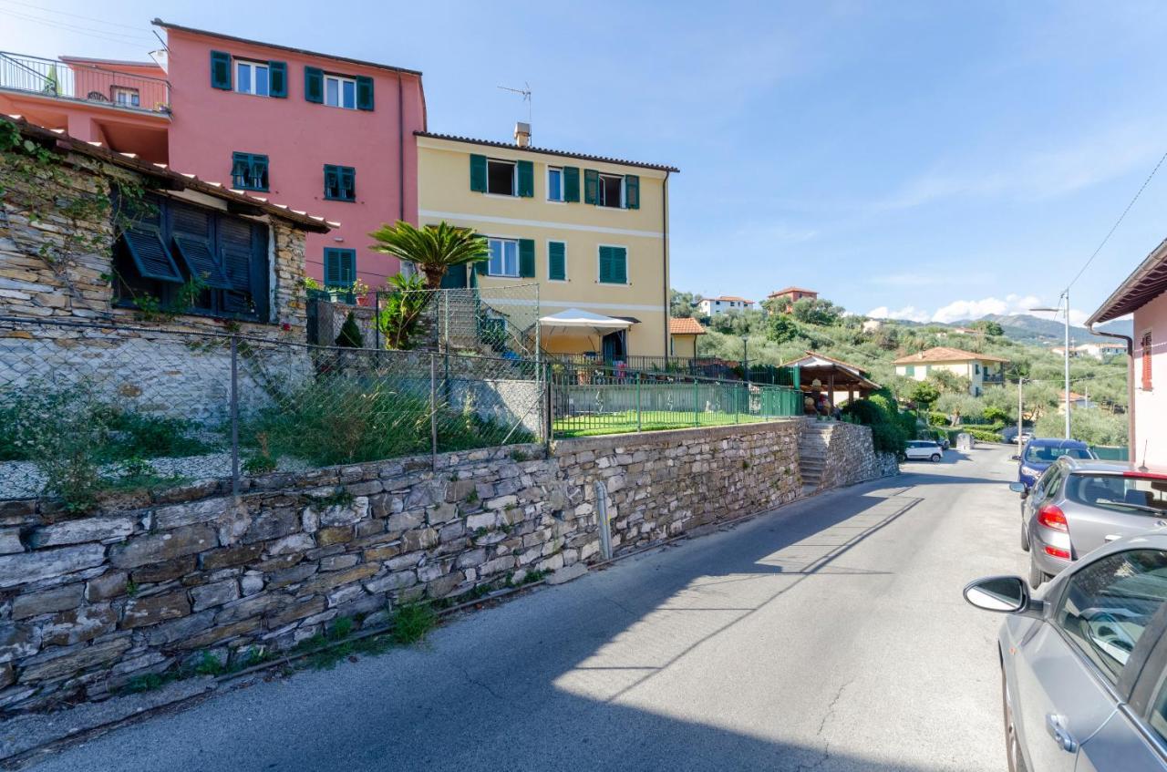 Alla Casa Rosa, Peaceful Apartment Surrounded By Greenery With Free Parking, Wifi & Air Conditioning Rapallo Exterior foto