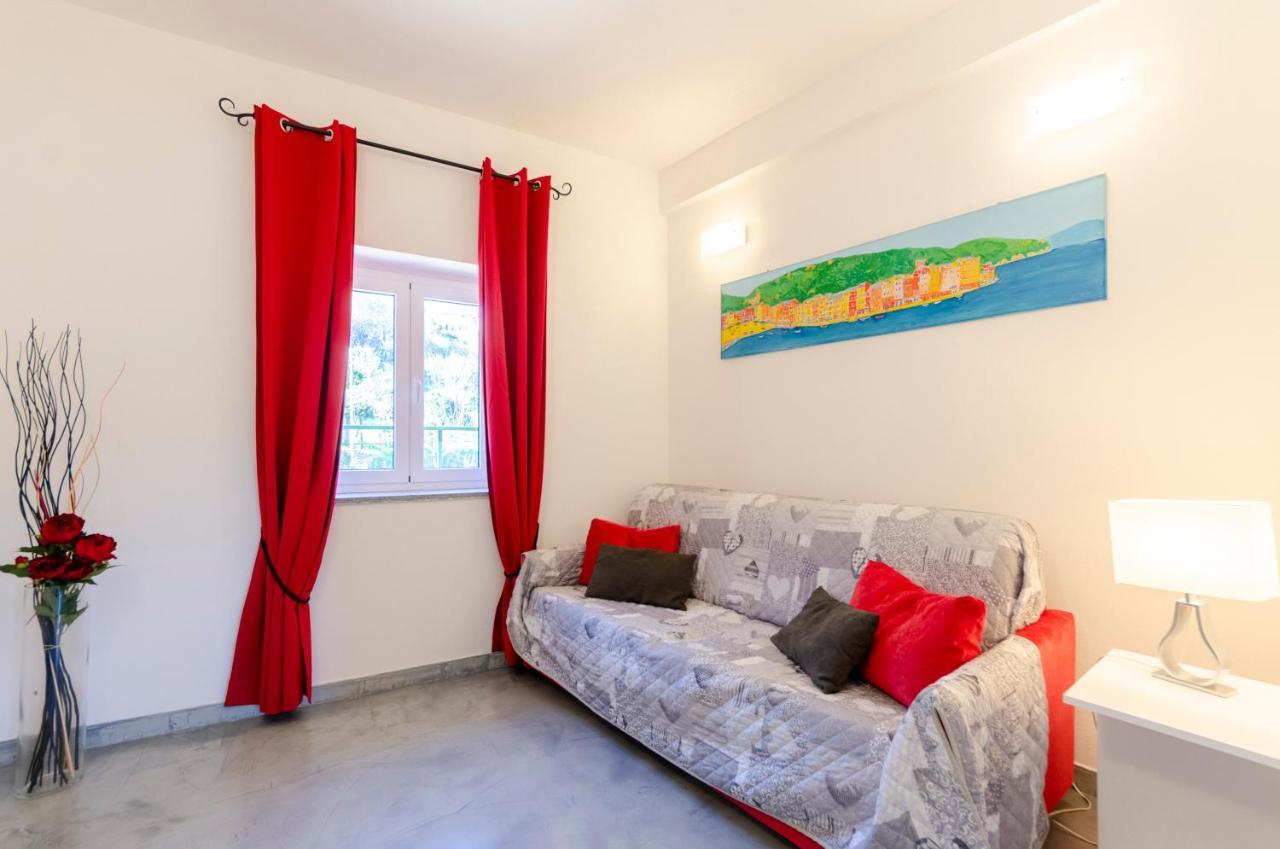 Alla Casa Rosa, Peaceful Apartment Surrounded By Greenery With Free Parking, Wifi & Air Conditioning Rapallo Exterior foto