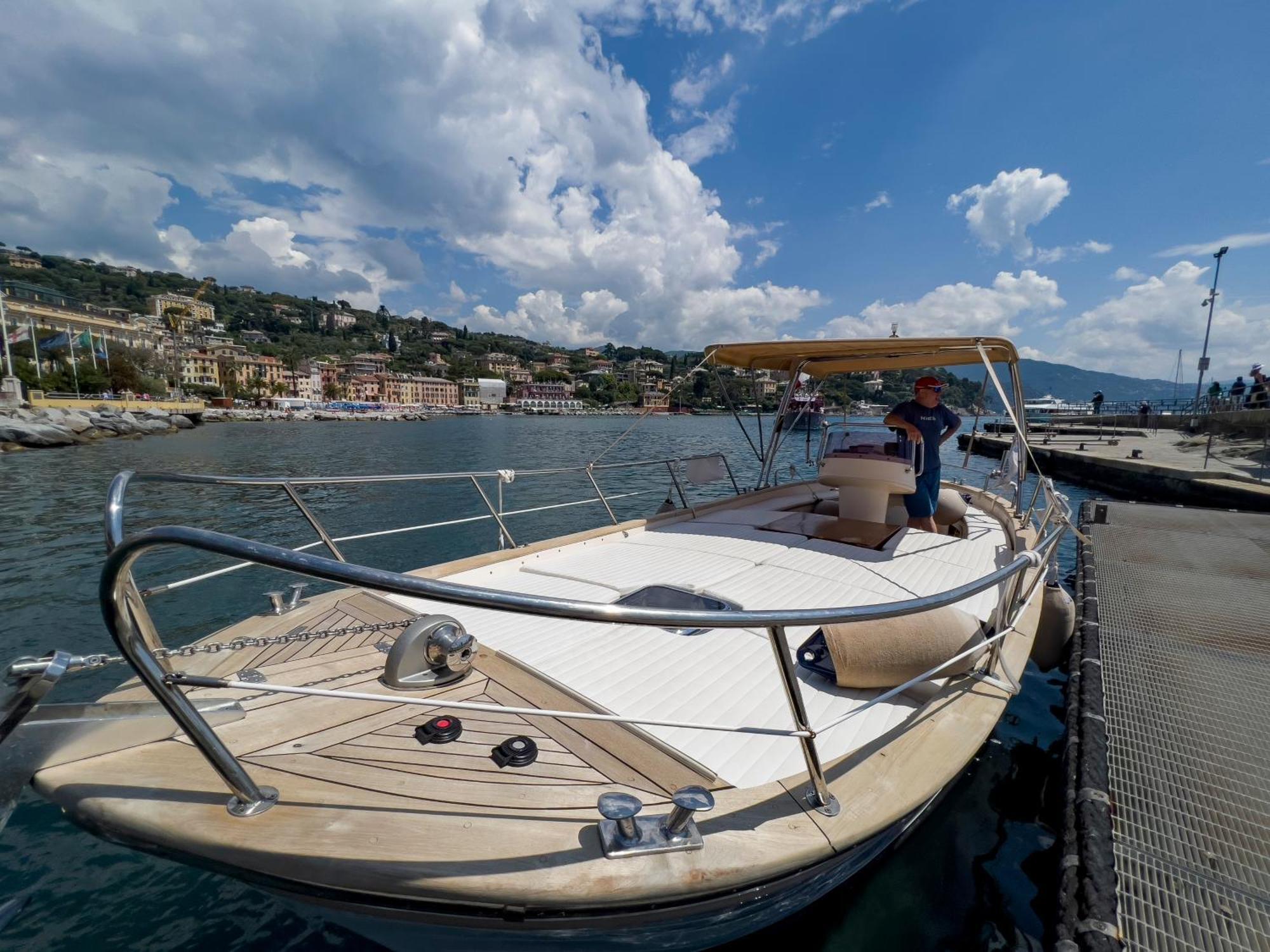 Alla Casa Rosa, Peaceful Apartment Surrounded By Greenery With Free Parking, Wifi & Air Conditioning Rapallo Exterior foto