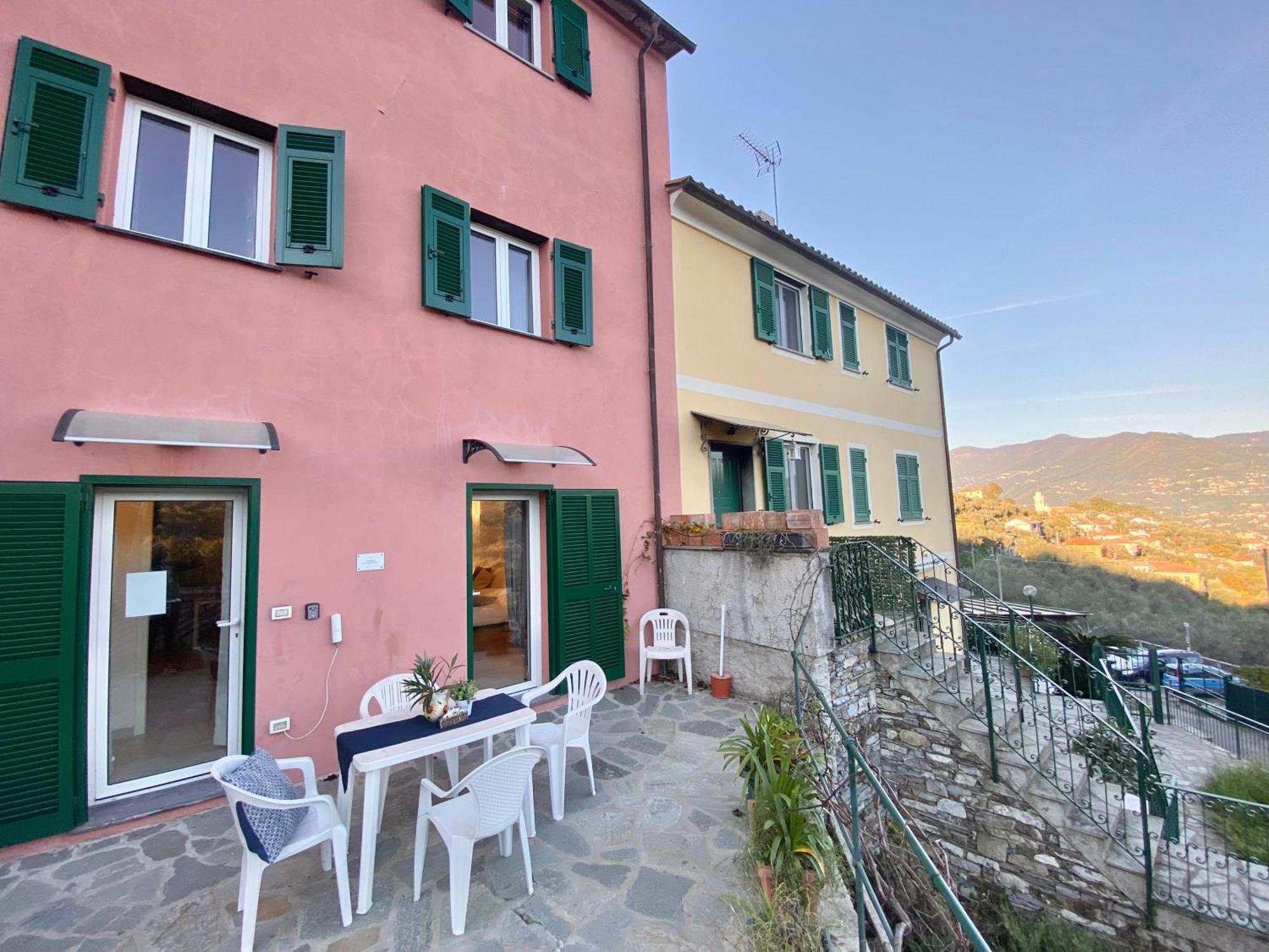 Alla Casa Rosa, Peaceful Apartment Surrounded By Greenery With Free Parking, Wifi & Air Conditioning Rapallo Exterior foto