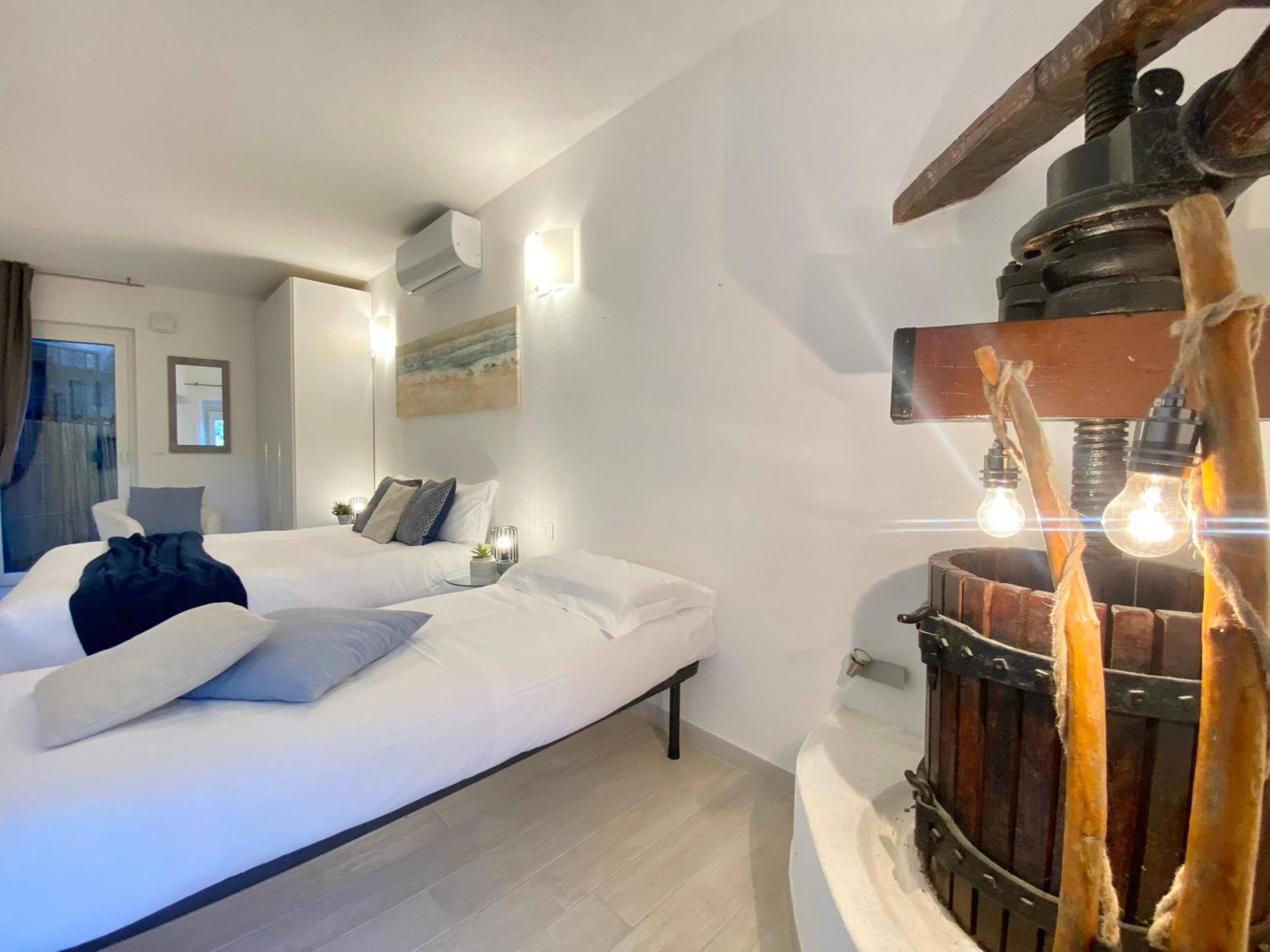 Alla Casa Rosa, Peaceful Apartment Surrounded By Greenery With Free Parking, Wifi & Air Conditioning Rapallo Exterior foto