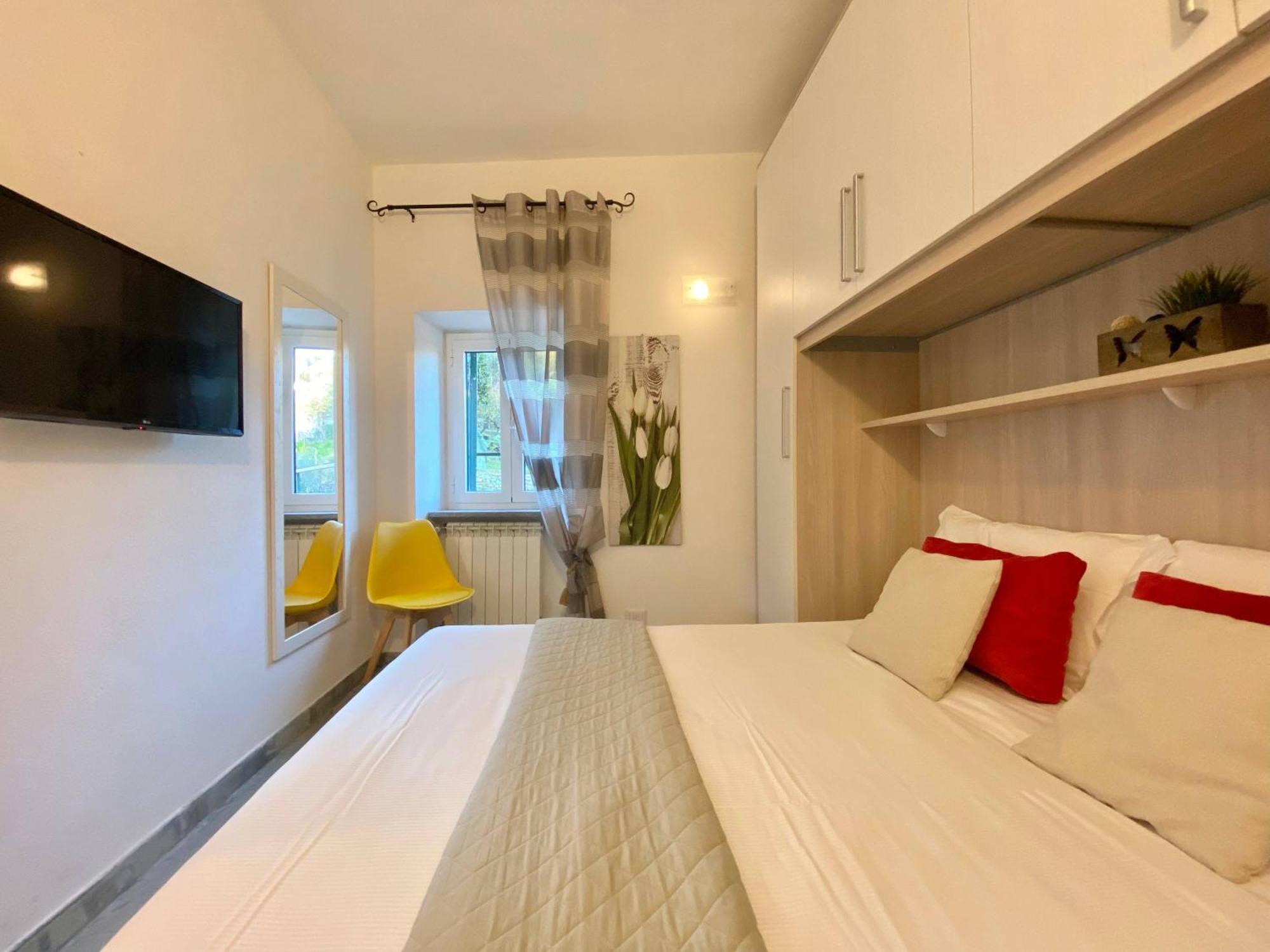 Alla Casa Rosa, Peaceful Apartment Surrounded By Greenery With Free Parking, Wifi & Air Conditioning Rapallo Exterior foto